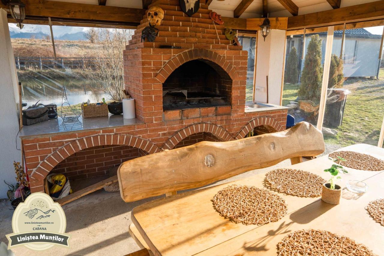 Linistea Muntilor Chalet Felsőporumbák Kültér fotó